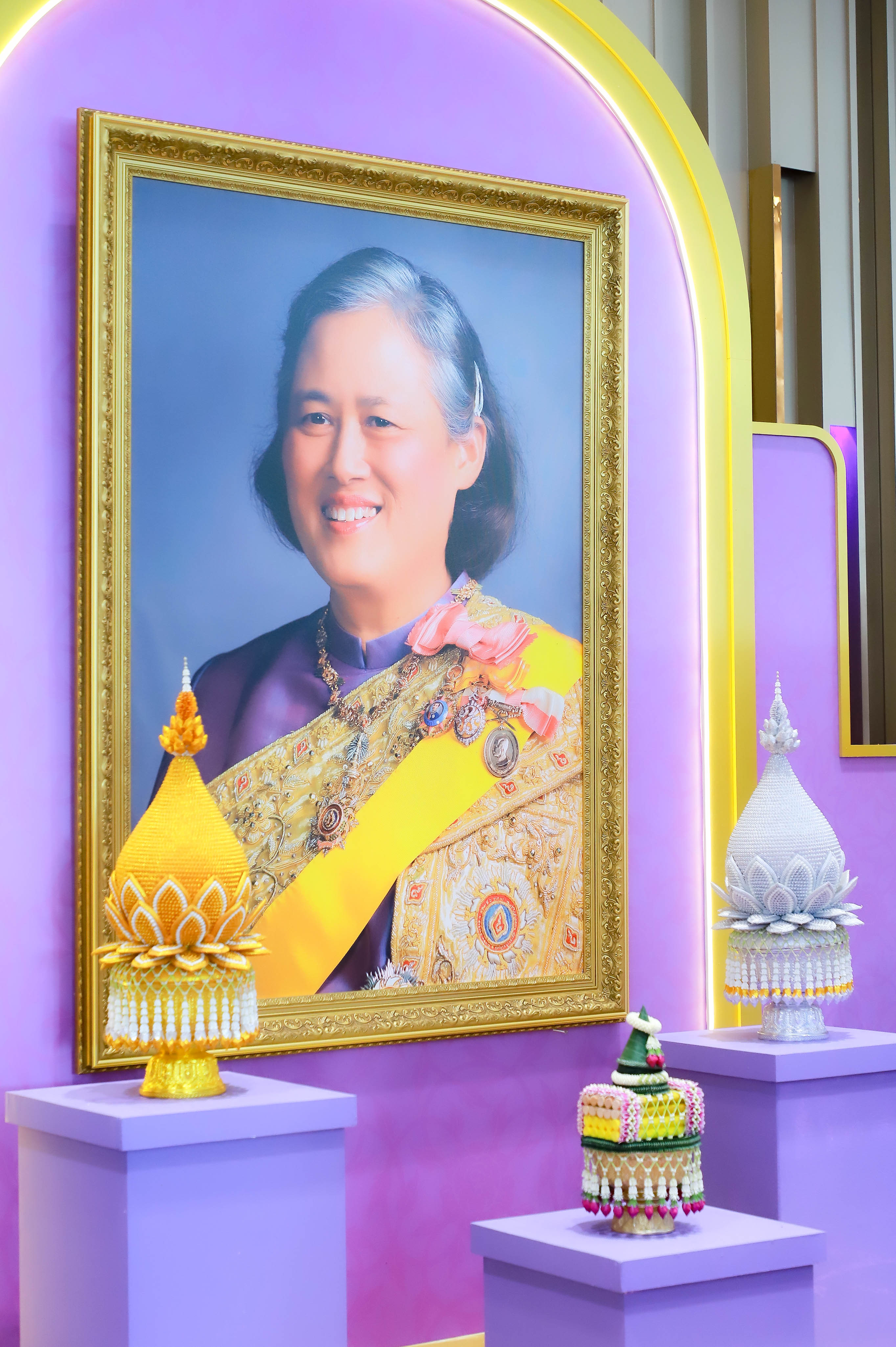 title - รองเลขาธิการ ส.ป.ก. ร่วมเฝ้าทูลละอองพระบาทรับเสด็จฯ และร่วมพิธีเปิดงาน มหกรรมด้านอวกาศแห่งชาติ